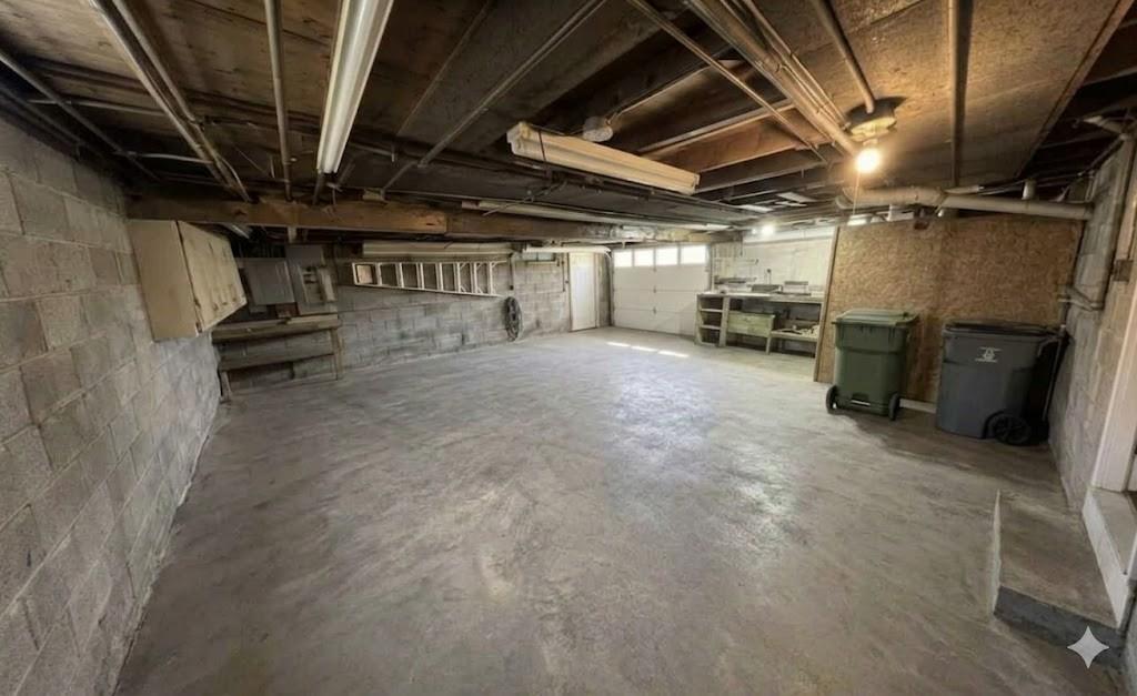 728 North Pike Road Cabot, PA 16023 - Photo 24 of 26 Garage (photo edited)