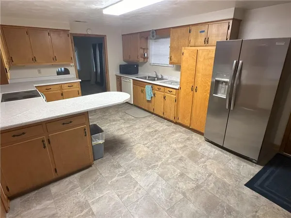 $1,700 | 728 North Pike Road, Cabot, PA 16023