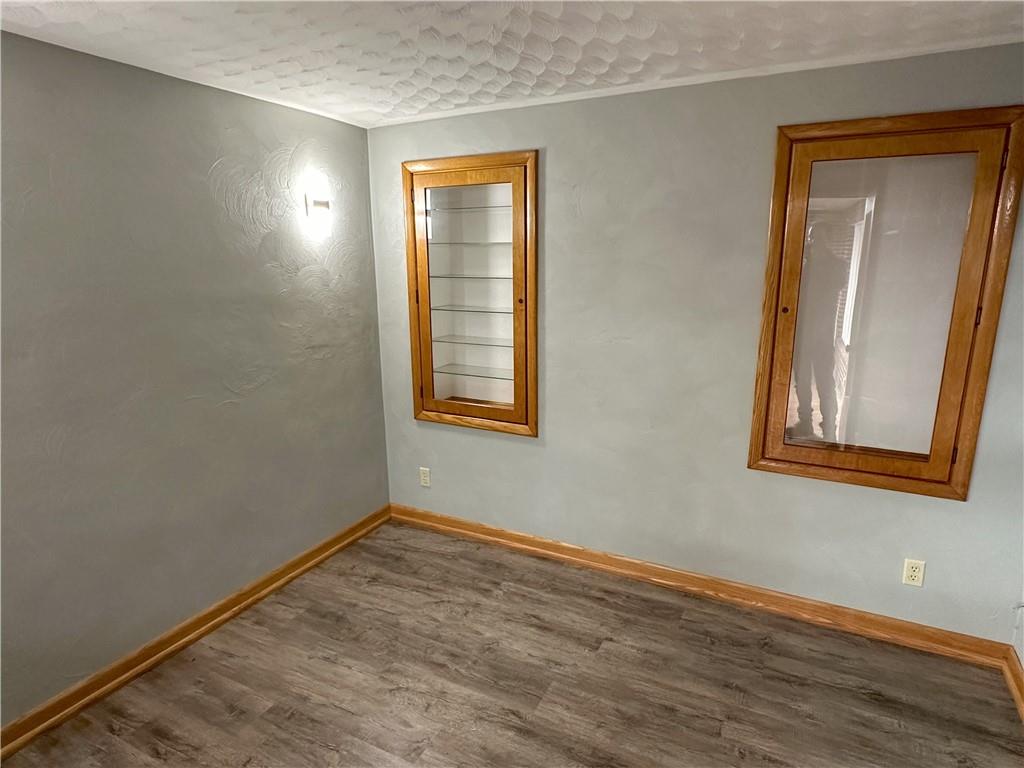 728 North Pike Road Cabot, PA 16023 - Photo 10 of 26