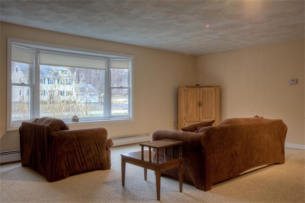 8 Francis Road Billerica, MA 01821 - Photo 8 of 30 Gallery Image 8