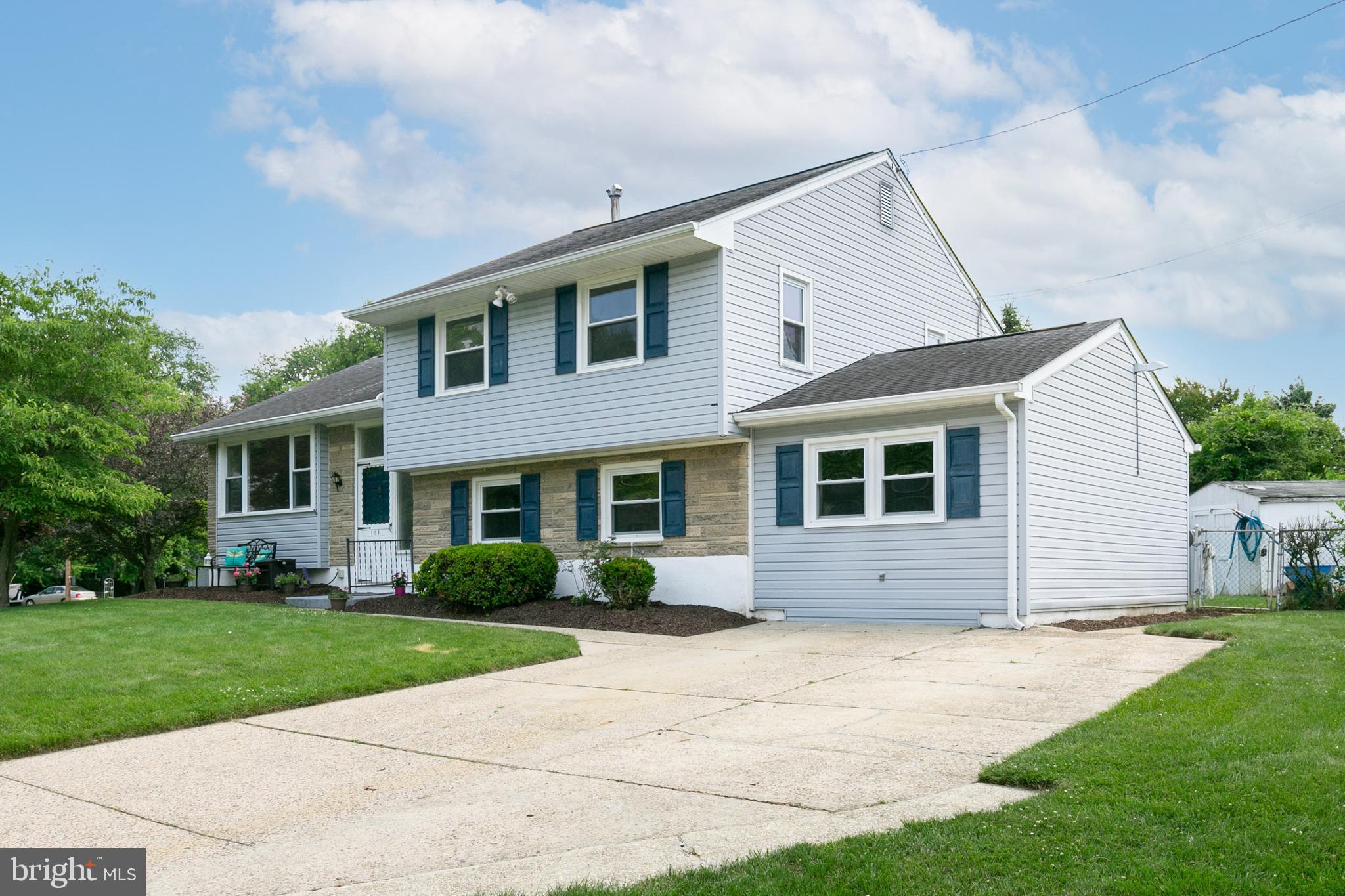 119 Farmdale Road Mount Holly, NJ 08060 - Photo 2 of 43