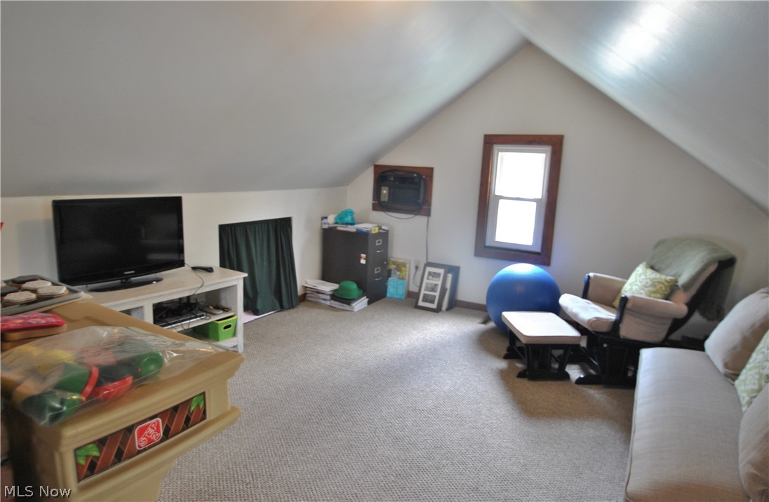 437 Malvern Road Akron, OH 44303 - Photo 16 of 19 Third floor is carpeted and has 2 windows plus overhead lighting and separate A/C unit.