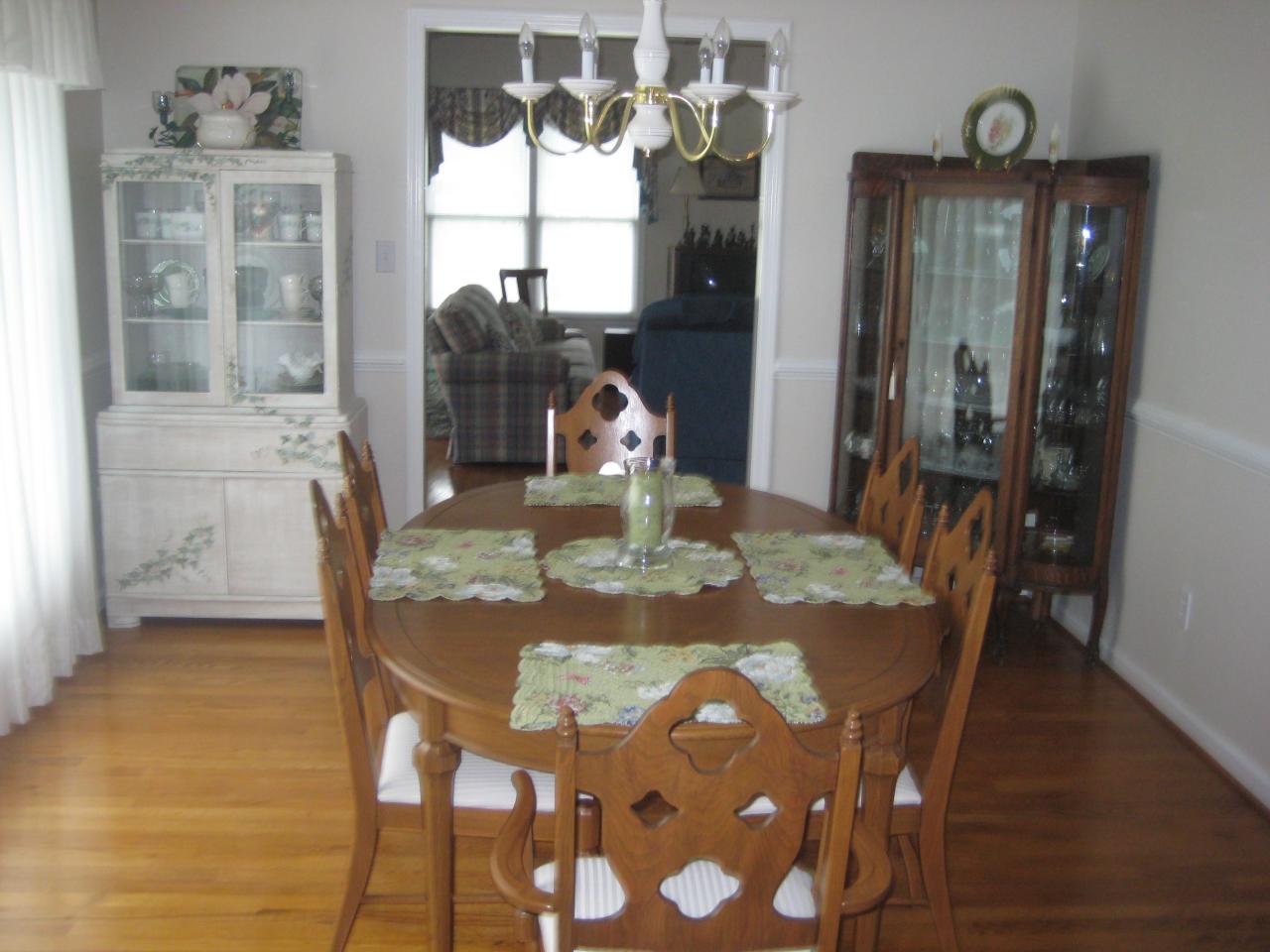 1159 Webster Road Roanoke, VA 24012 - Photo 3 of 16 Dining Room