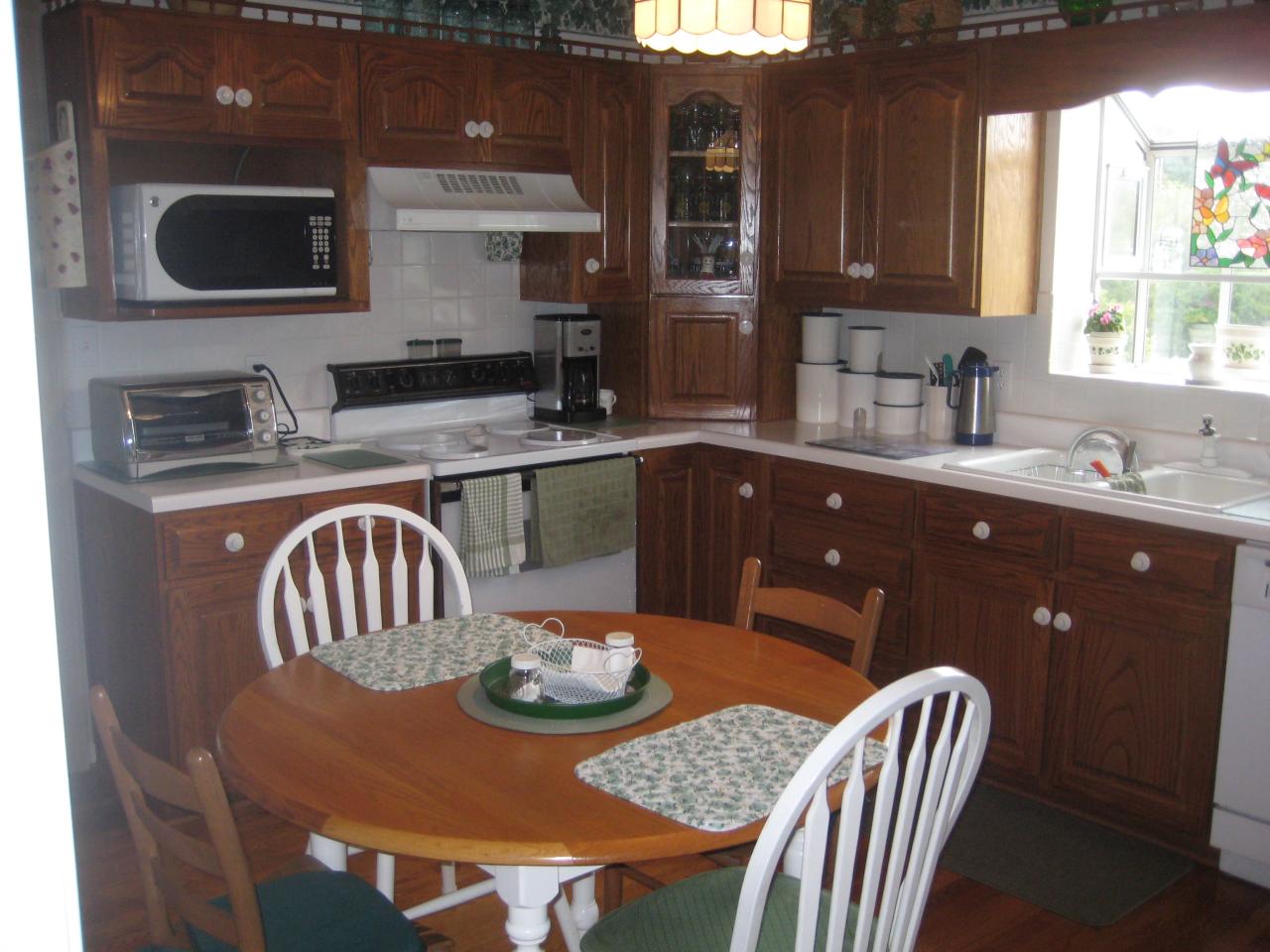 1159 Webster Road Roanoke, VA 24012 - Photo 5 of 16 Kitchen