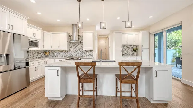 $899,000 | 2410 Prospect Street, Sarasota, FL 34239