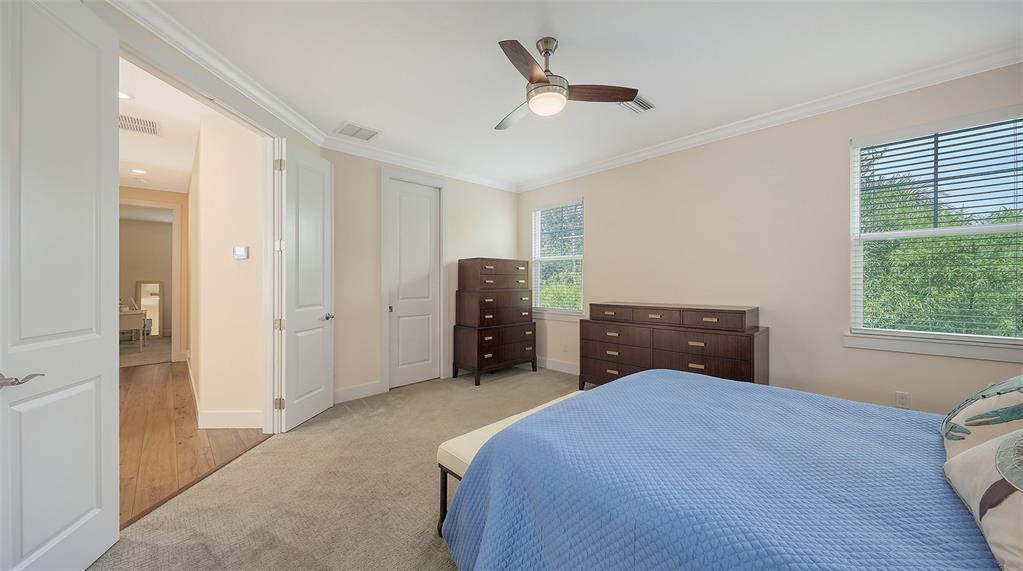 2410 Prospect Street Sarasota, FL 34239 - Photo 28 of 67