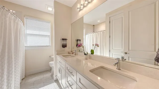 $899,000 | 2410 Prospect Street, Sarasota, FL 34239