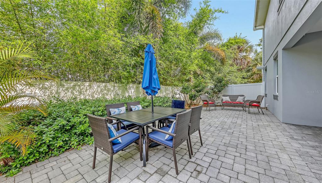 2410 Prospect Street Sarasota, FL 34239 - Photo 46 of 67