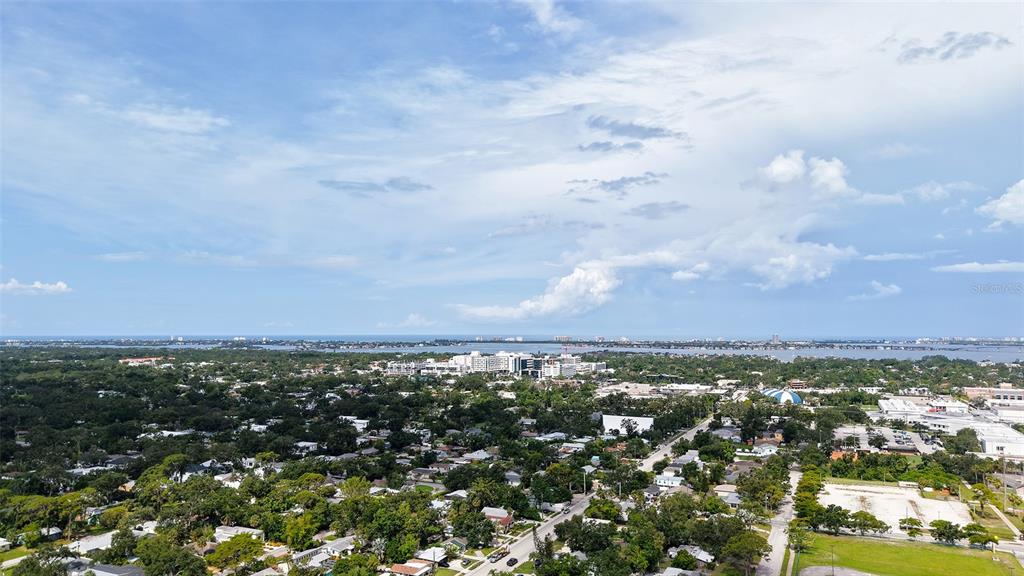 2410 Prospect Street Sarasota, FL 34239 - Photo 51 of 67