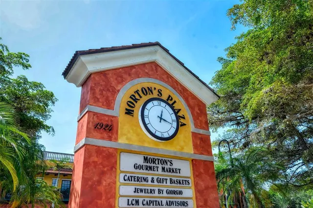 $899,000 | 2410 Prospect Street, Sarasota, FL 34239