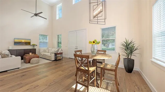 $899,000 | 2410 Prospect Street, Sarasota, FL 34239