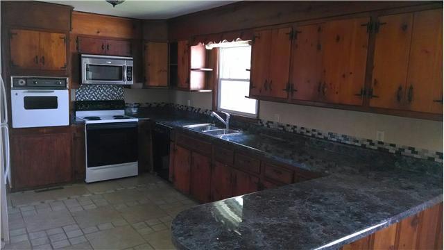 347 Corinth Road Portland, TN 37148 - Photo 3 of 8