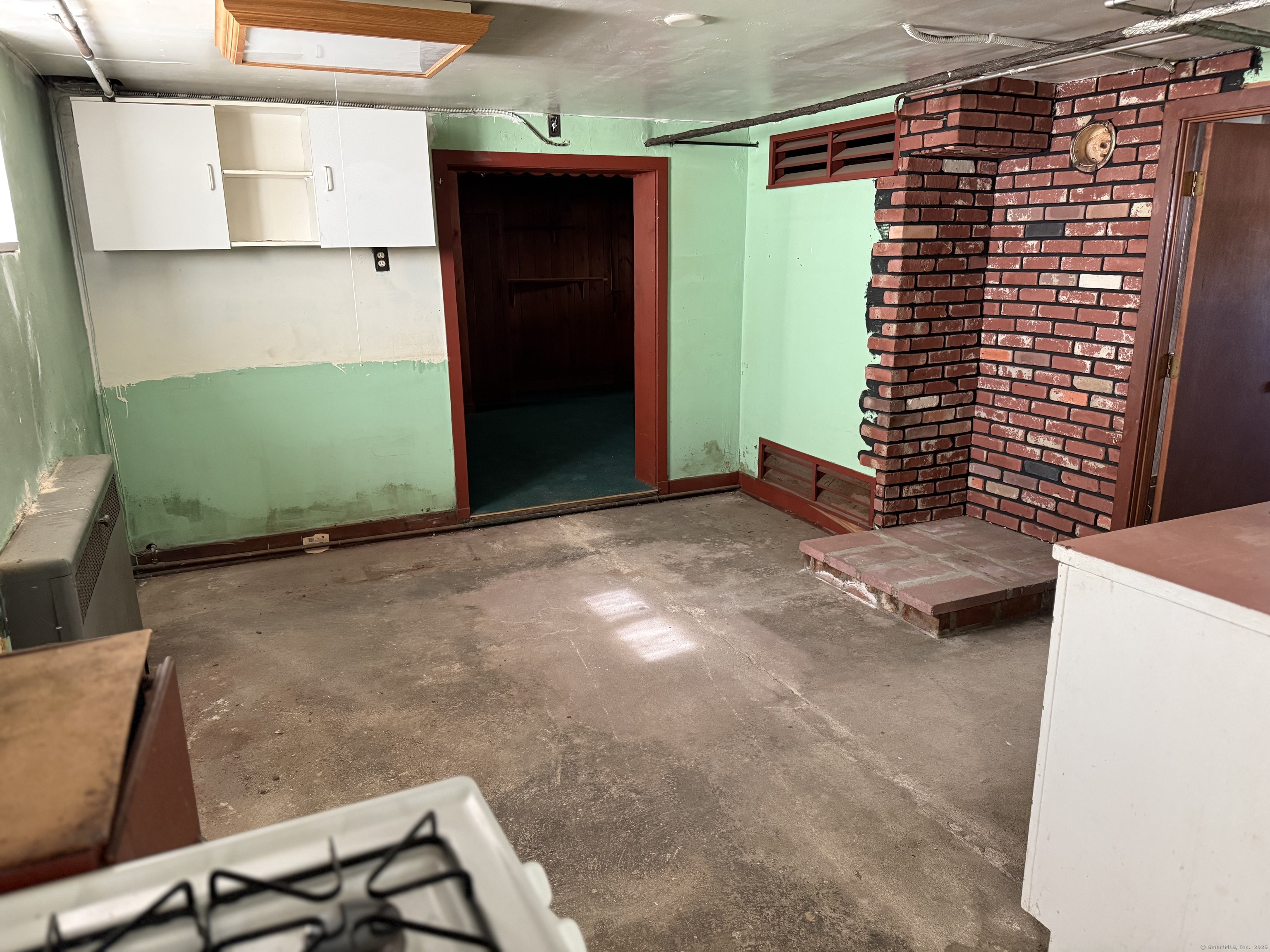 59 Addison Street Waterbury, CT 06708 - Photo 26 of 33