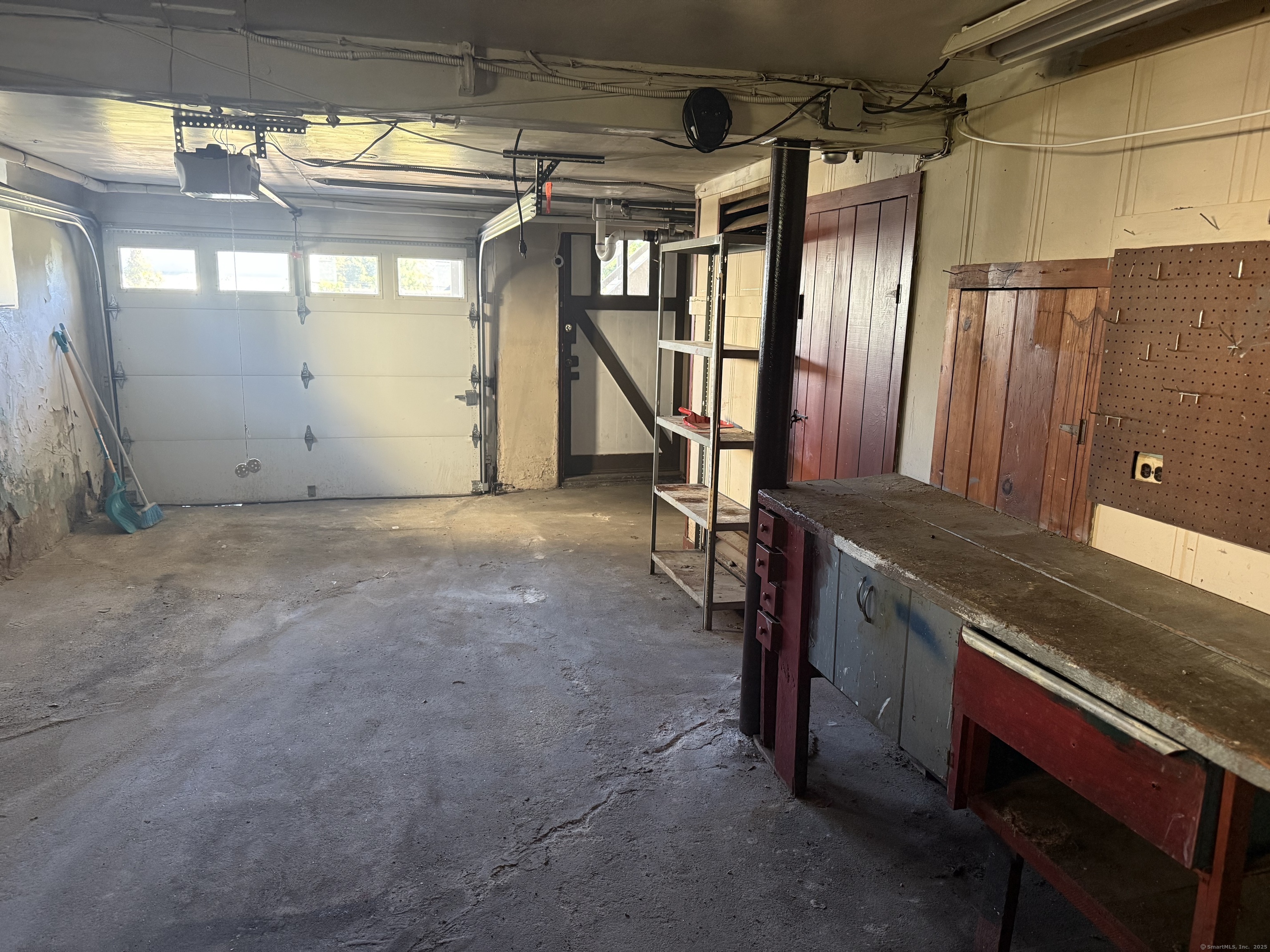 59 Addison Street Waterbury, CT 06708 - Photo 29 of 33