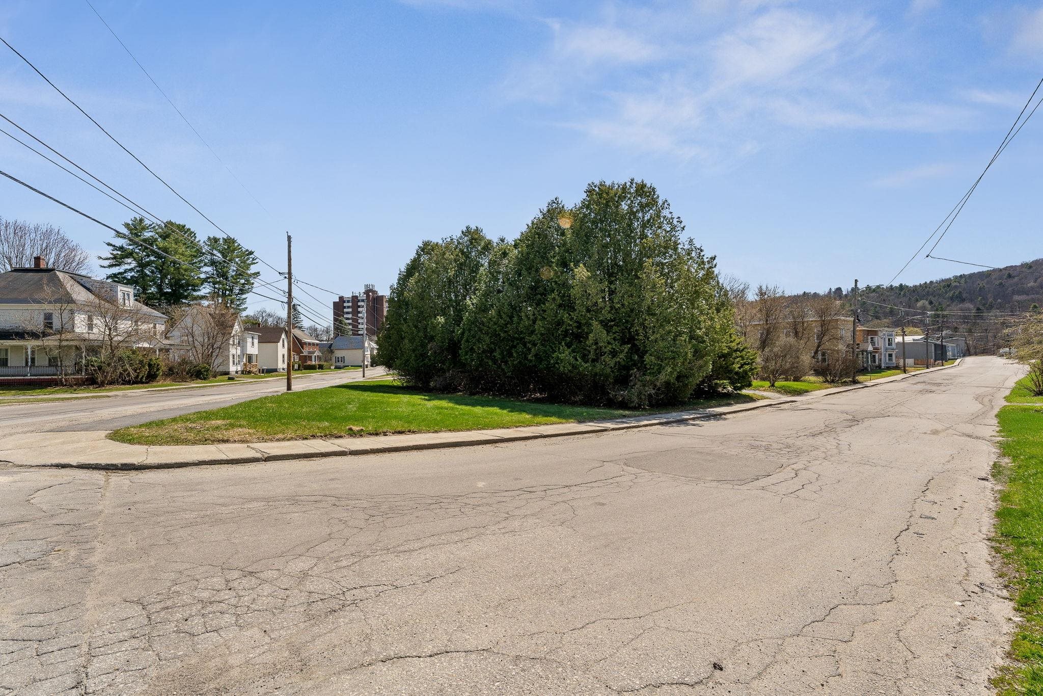 25 Second Street Barre, VT 05641 - Photo 15 of 23
