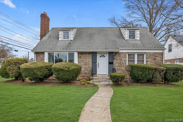 $759,000 | 1449 Wales Avenue, Baldwin, NY 11510