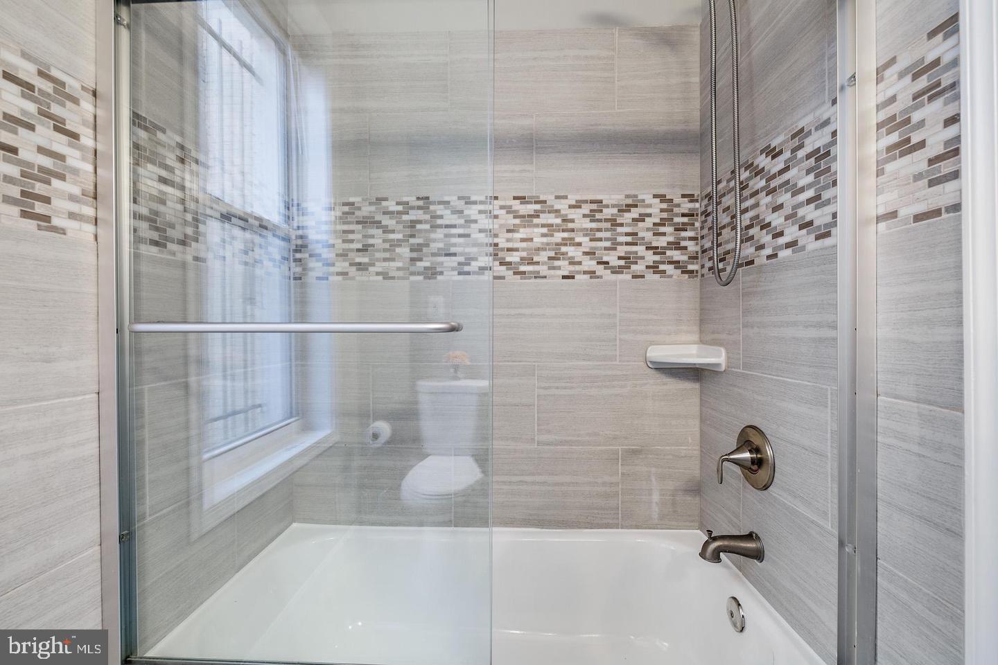 504 L Street Northeast, Unit A Washington, DC 20002 - Photo 12 of 20