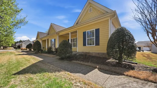 $299,900 | 523 Callaway Court, Chattanooga, TN 37421