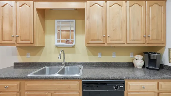 $299,900 | 523 Callaway Court, Chattanooga, TN 37421