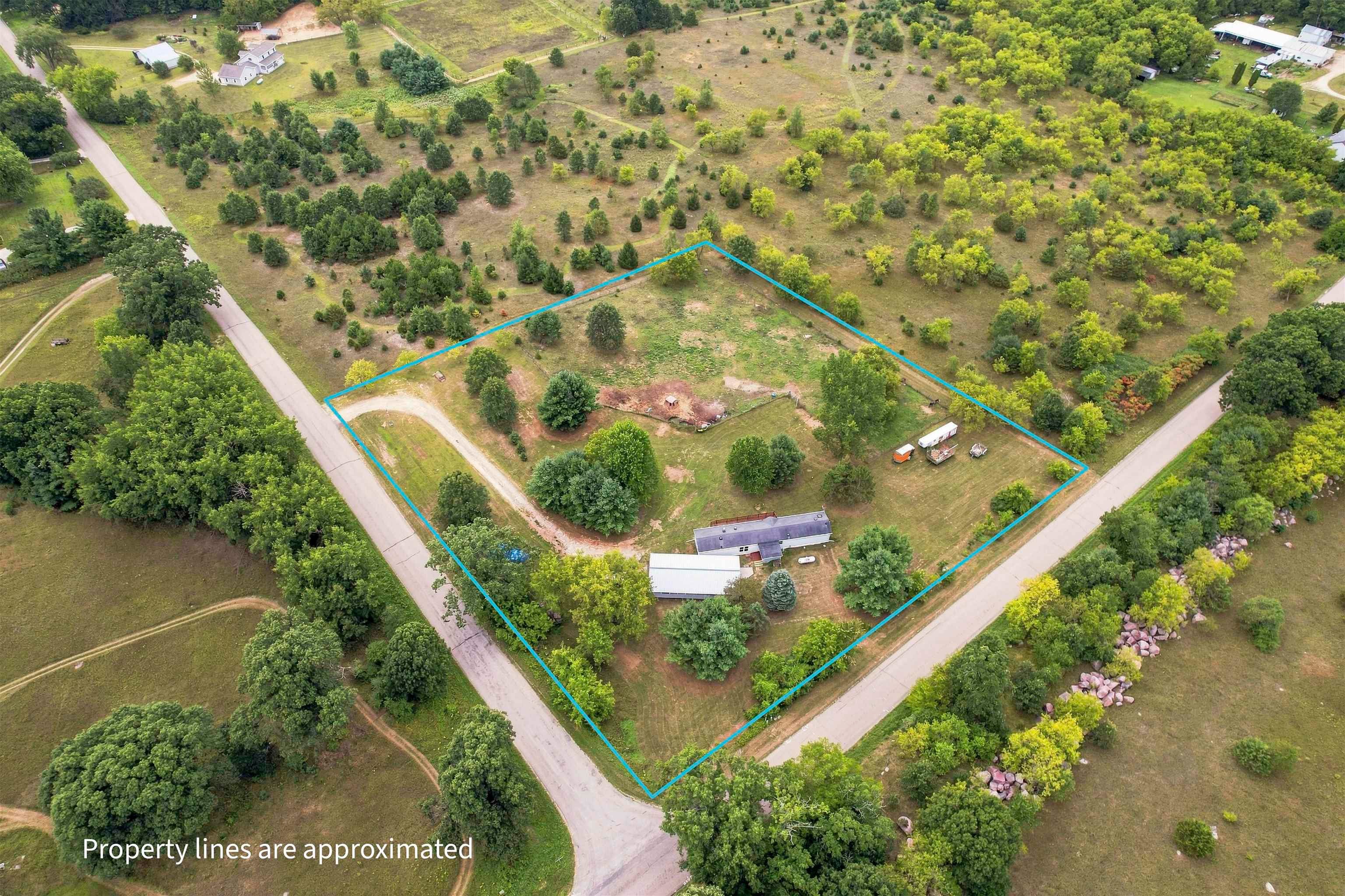 N485 E Road Waupaca, WI 54981 - Photo 11 of 49 Gallery Image 11