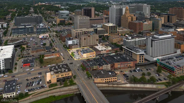 $3,800,000 | 319-325 Broadway Avenue South, Rochester, MN 55904