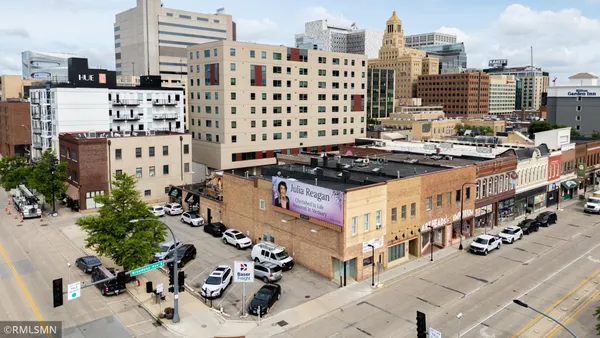 $3,800,000 | 319-325 Broadway Avenue South, Rochester, MN 55904