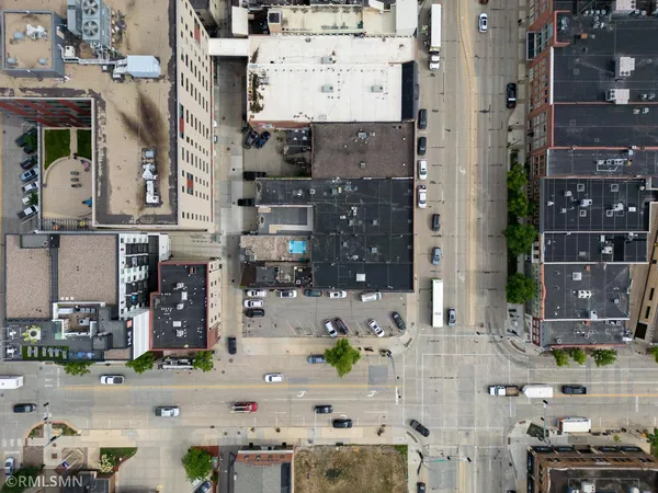 $3,800,000 | 319-325 Broadway Avenue South, Rochester, MN 55904