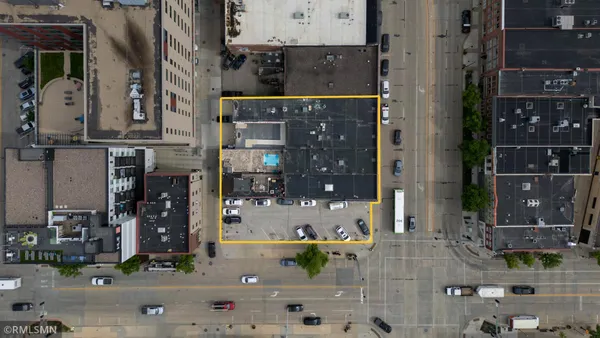 $3,800,000 | 319-325 Broadway Avenue South, Rochester, MN 55904