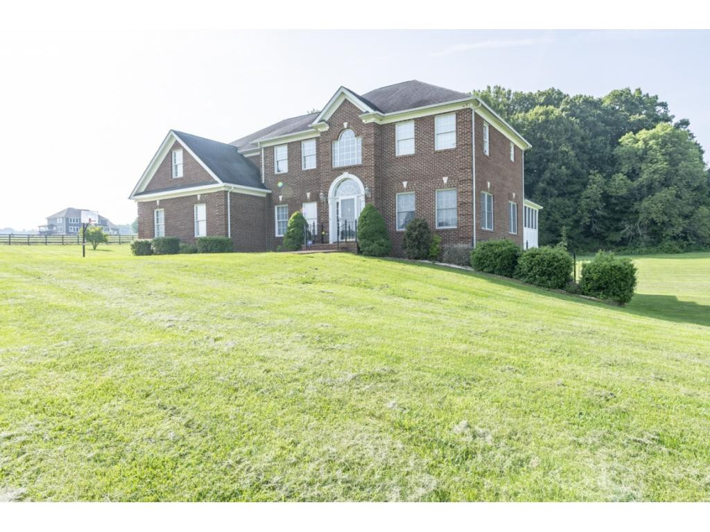 10214 Reedy Creek Road Bristol, VA 24202 - Photo 4 of 29 Photo 4