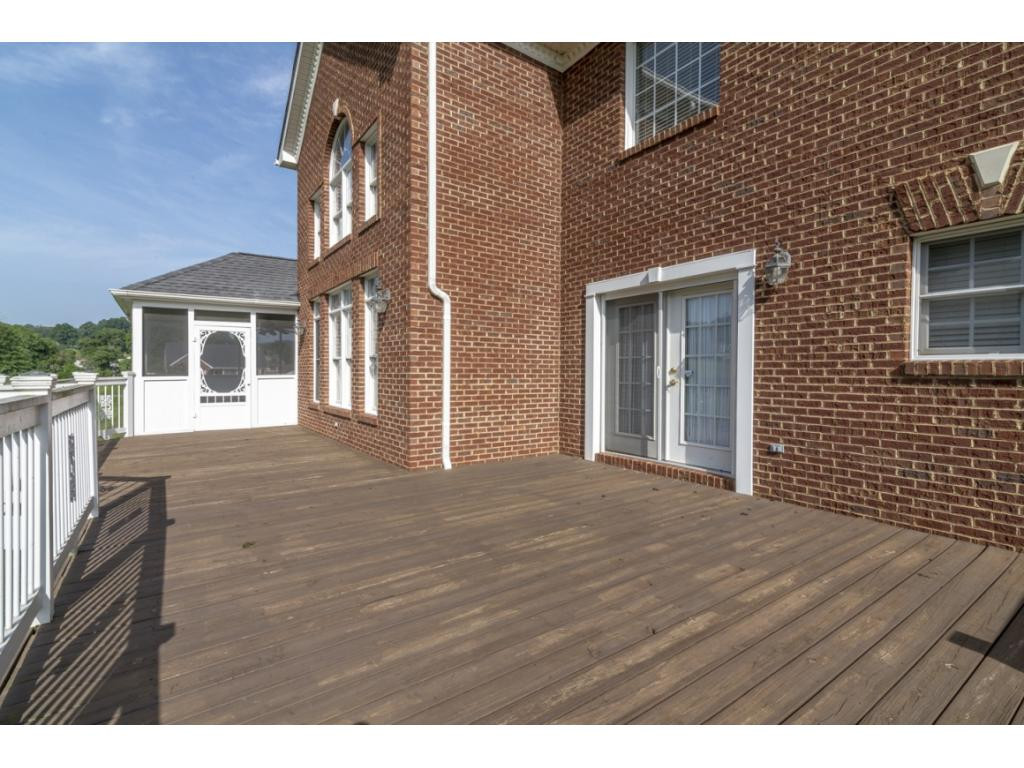 10214 Reedy Creek Road Bristol, VA 24202 - Photo 9 of 29 Photo 9