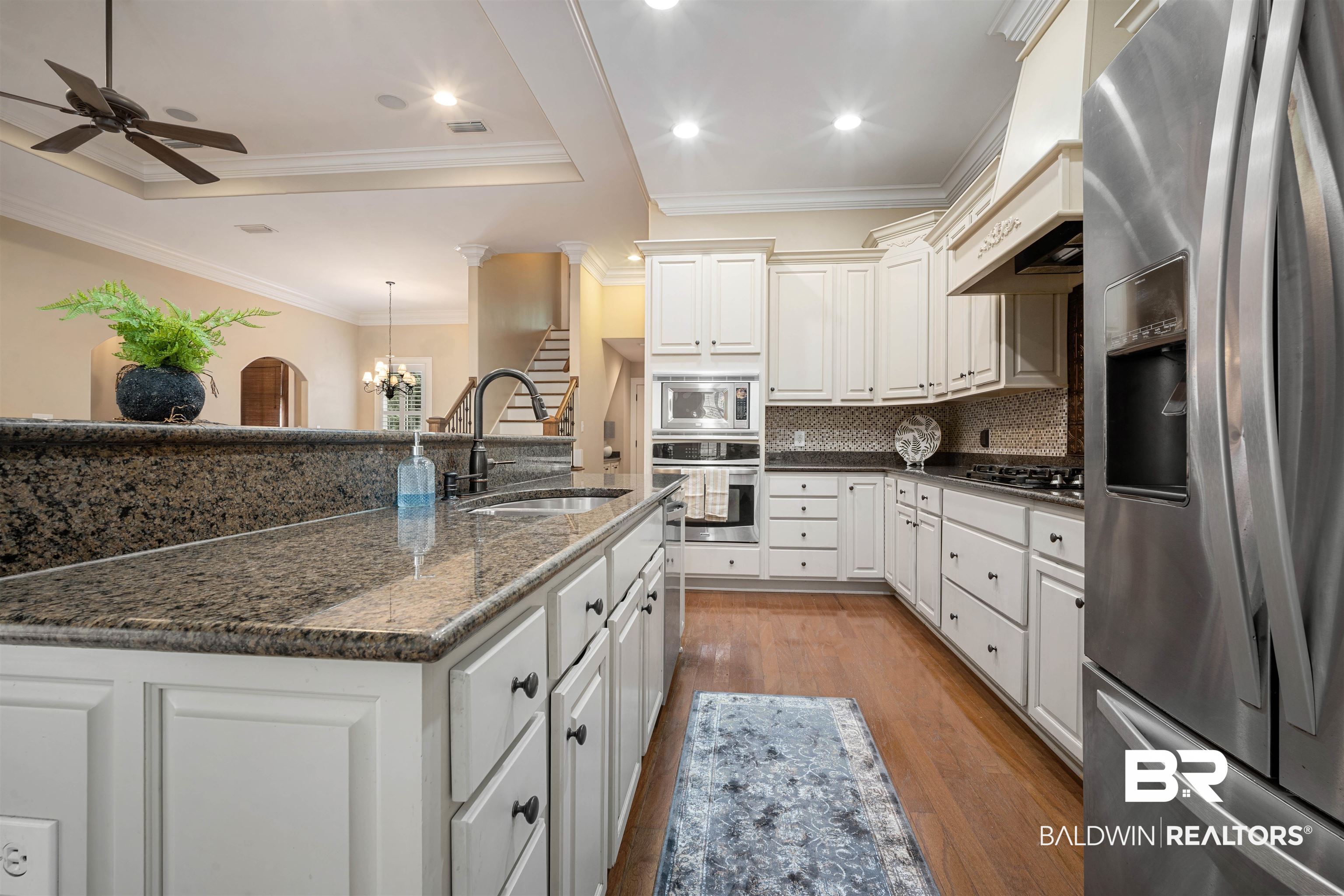 2807 Grant Street Mobile, AL 36606 - Photo 8 of 32
