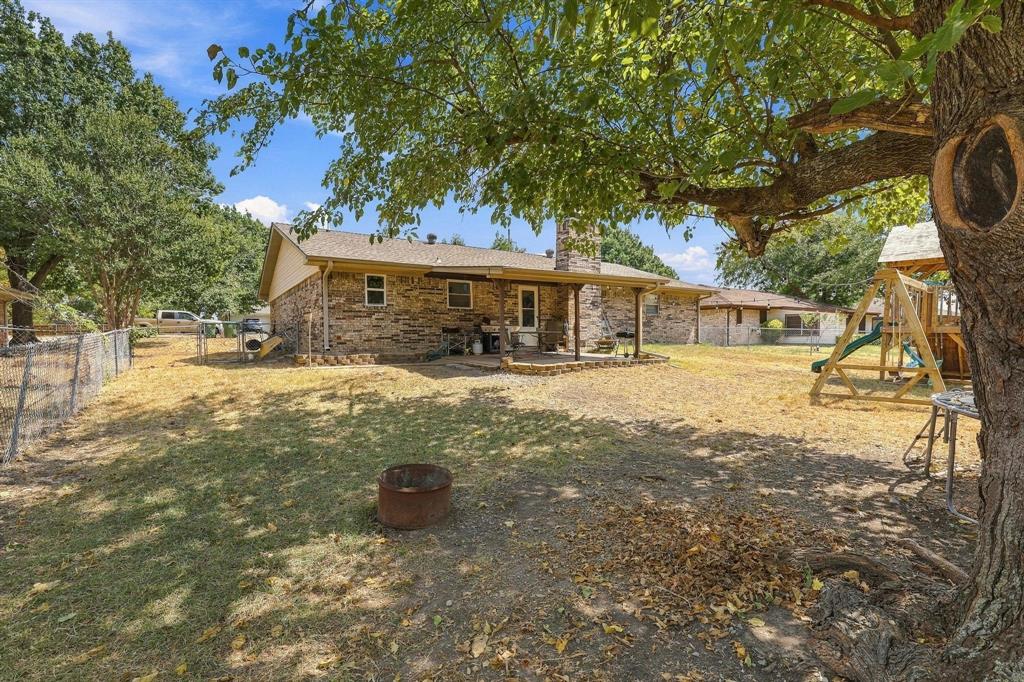 928 Maple Street Howe, TX 75459 - Photo 26 of 32 Gallery Image 26