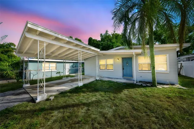 $1,795 | 6912 40th Avenue North, St. Petersburg, FL 33709