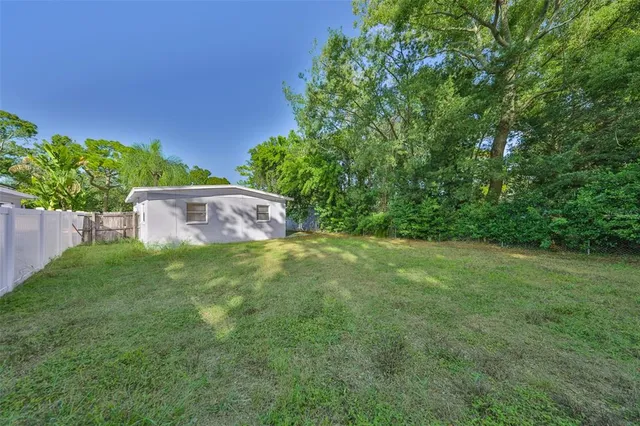 $1,795 | 6912 40th Avenue North, St. Petersburg, FL 33709