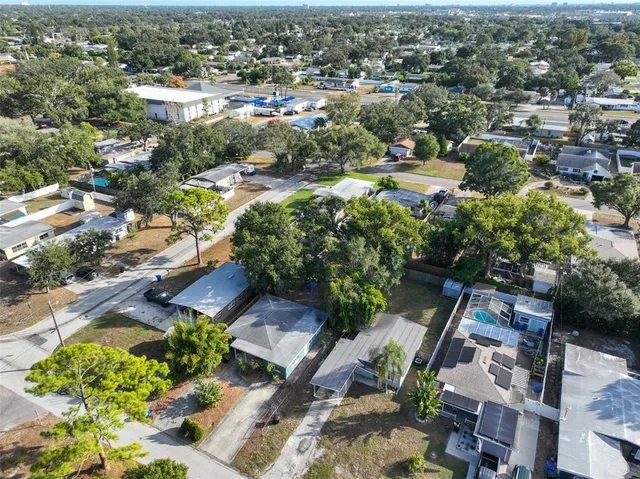 $1,795 | 6912 40th Avenue North, St. Petersburg, FL 33709