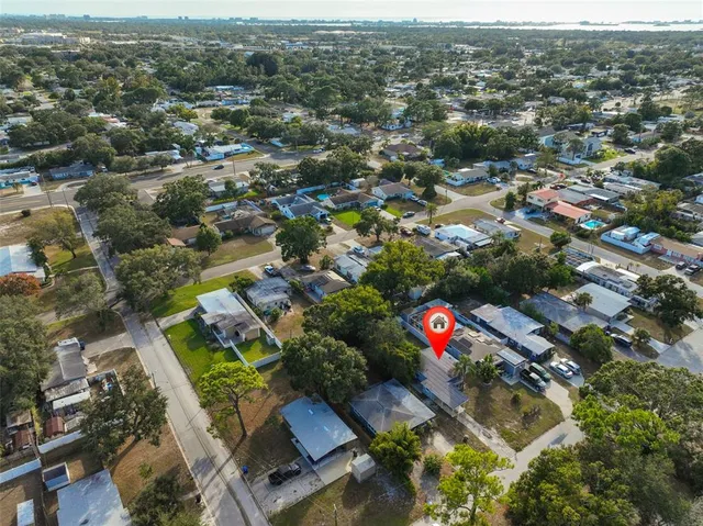 $1,795 | 6912 40th Avenue North, St. Petersburg, FL 33709