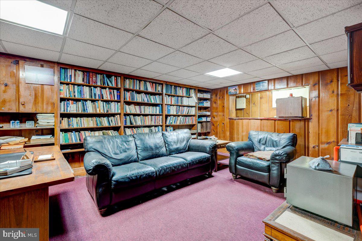 2301 Naylor Road Southeast Washington, DC 20020 - Photo 49 of 56 built in book case shelving
