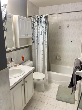 $3,975 | 23 Dalex Court, Glen Cove, NY 11542