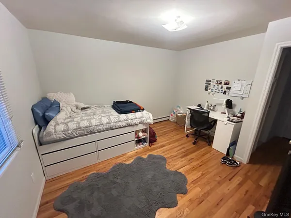 $3,975 | 23 Dalex Court, Glen Cove, NY 11542