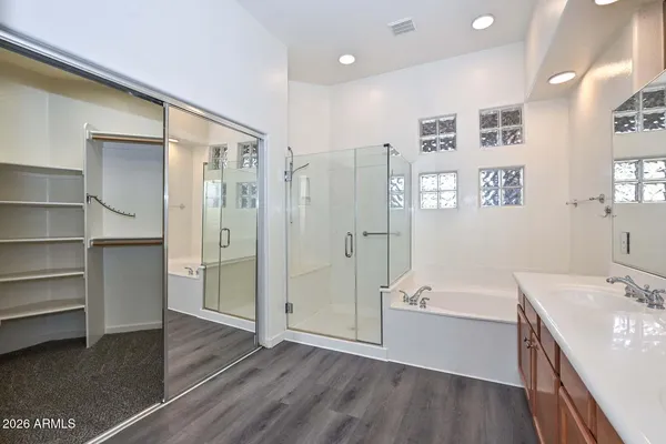 $462,500 | 2210 East Branham Lane, Phoenix, AZ 85042