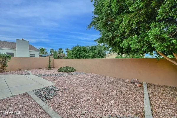 $462,500 | 2210 East Branham Lane, Phoenix, AZ 85042