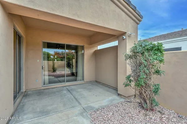 $462,500 | 2210 East Branham Lane, Phoenix, AZ 85042