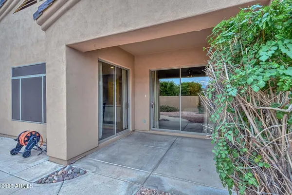 $462,500 | 2210 East Branham Lane, Phoenix, AZ 85042