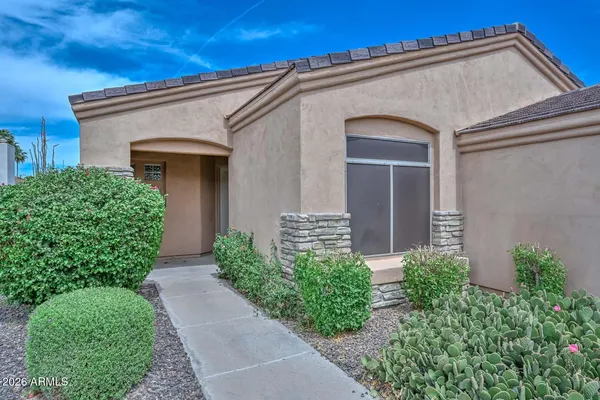 $462,500 | 2210 East Branham Lane, Phoenix, AZ 85042