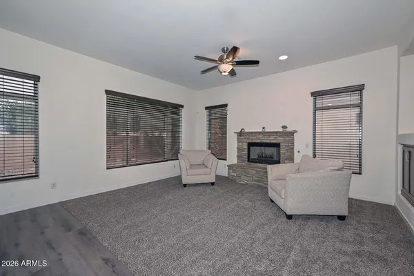 $462,500 | 2210 East Branham Lane, Phoenix, AZ 85042