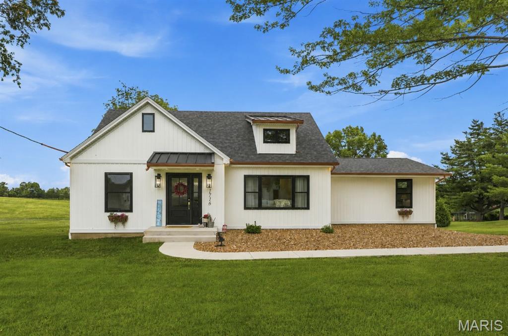 1716 Pottery Road Washington, MO 63090 - Photo 1 of 36 Gallery Image 1