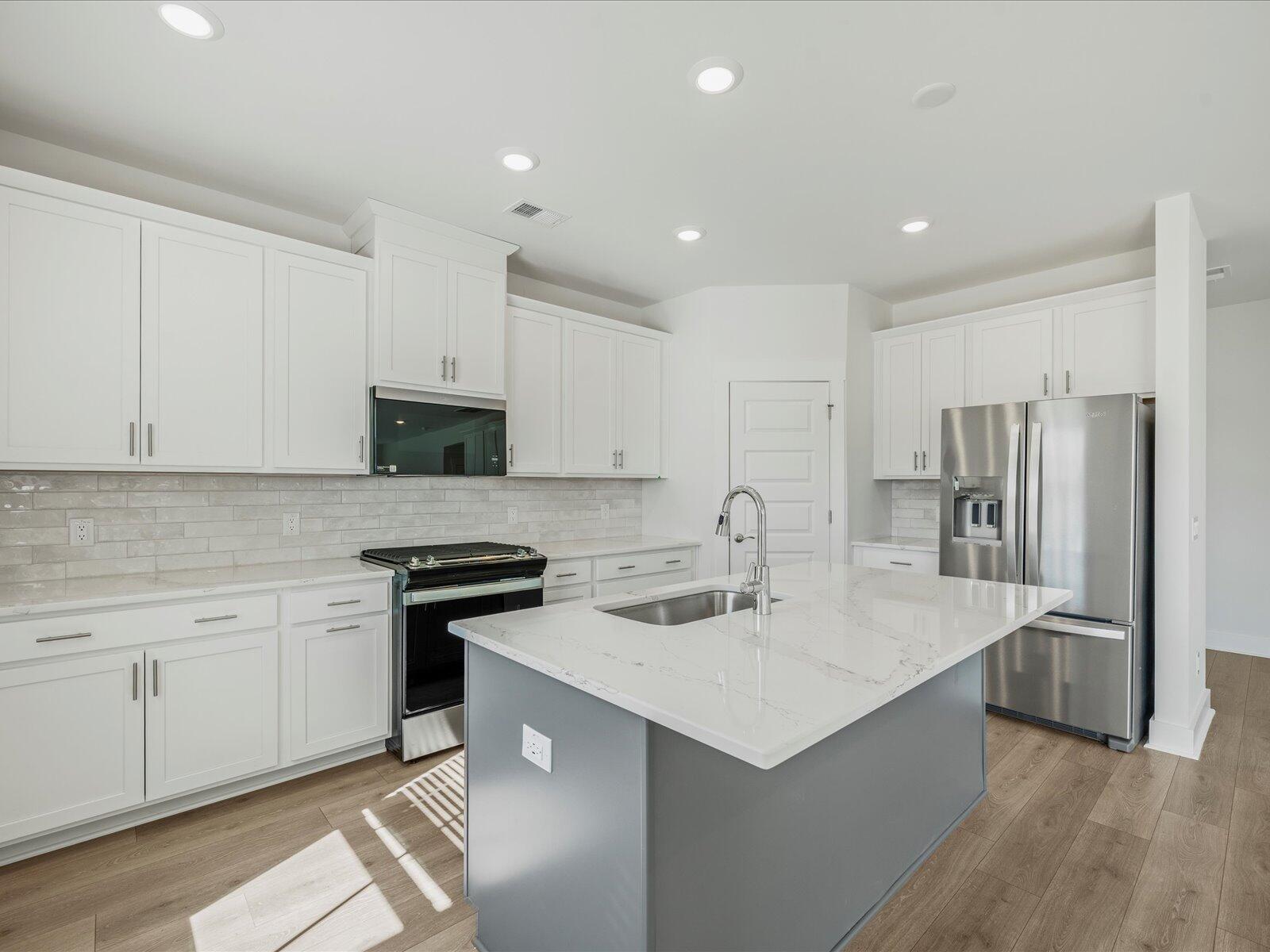 421 Radiant Blue Way Summerville, SC 29486 - Photo 12 of 43 27-untitled-75