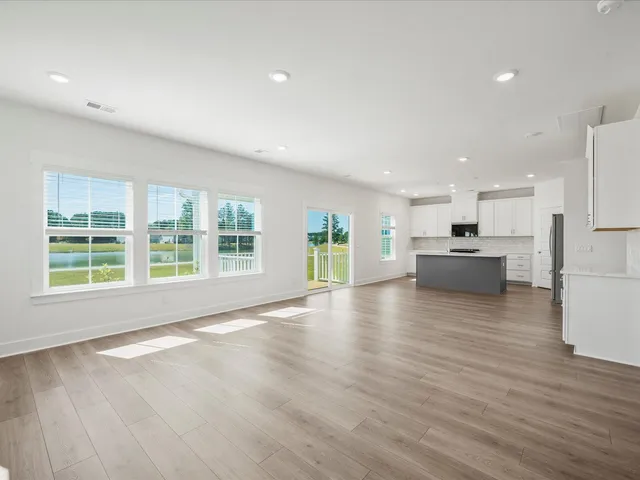 $518,990 | 421 Radiant Blue Way, Summerville, SC 29486