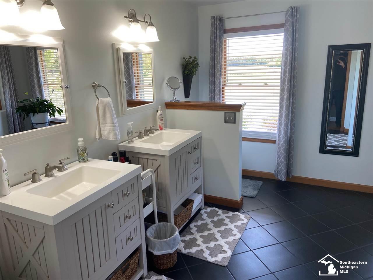 2133 North Raisinville Road Monroe, MI 48162 - Photo 19 of 34