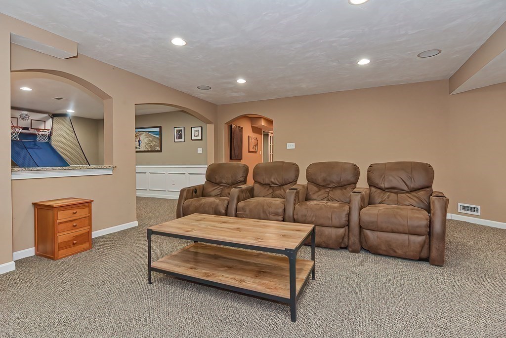 51 Mohawk Path Holliston, MA 01746 - Photo 35 of 42 Gallery Image 35
